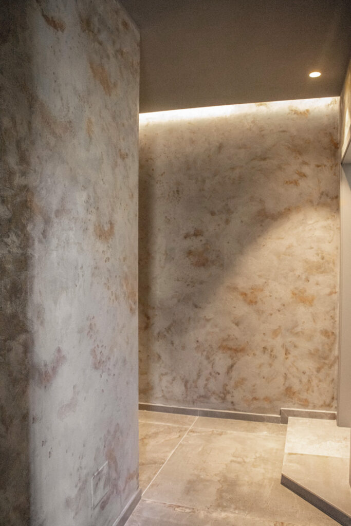 decorazione contemporanea:Effetto-pietra-con-inserti-in-polvere-di-rame-2 (Textures di Texturalife)