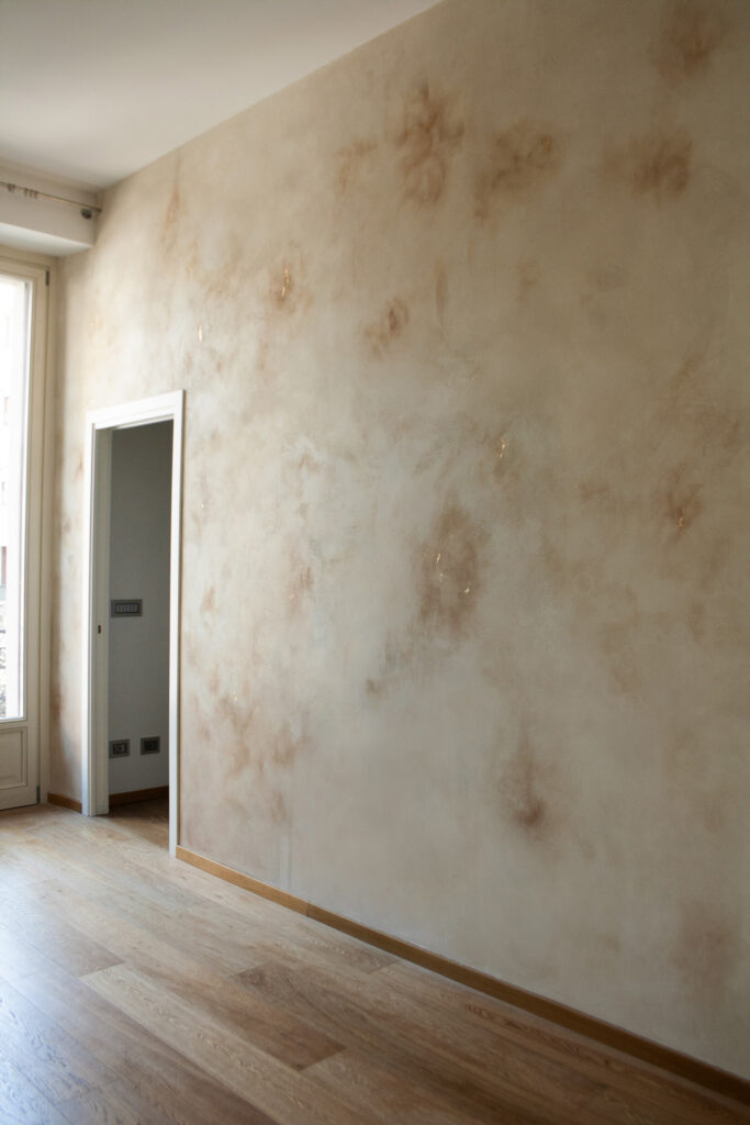 decorazione contemporanea: Patinatura-con-rilievi-materici-e-polvere-oro2 (Textures di Texturalife)